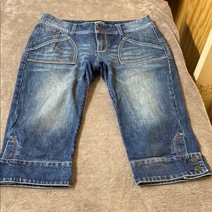 London Jean size 4 crop jeans
